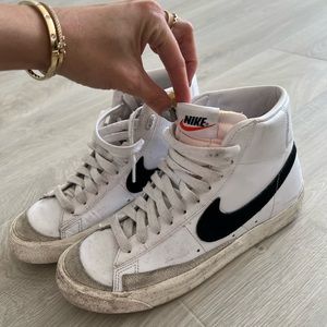 nike blazers size 8
